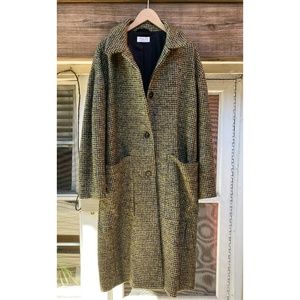HOUNDSTOOTH WOOL TRENCH COAT. OLIVE GREEN/ BLACK